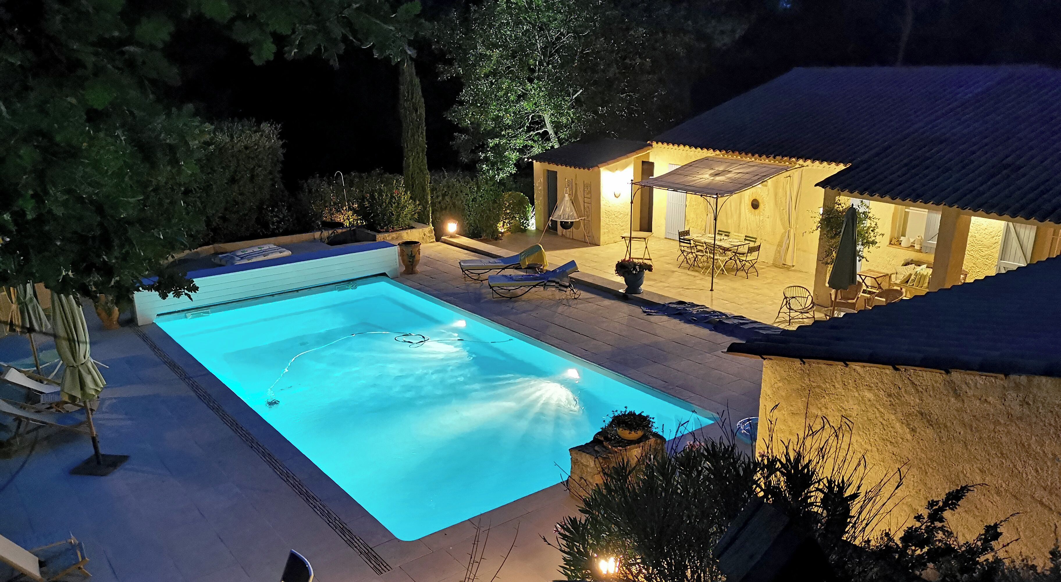 Udendørs pool