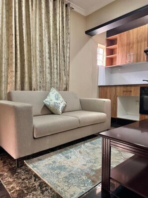 Studio | Living area - Annavilla7 Lilongwe Hotel (Lilongwe)