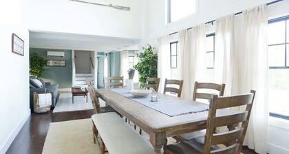 New and Spacious Family Home Close to Sebago Lake