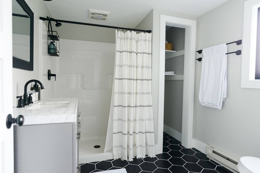 Shower, hair dryer, shampoo