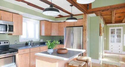 Fully Updated Airy Historic Home in South Freeport