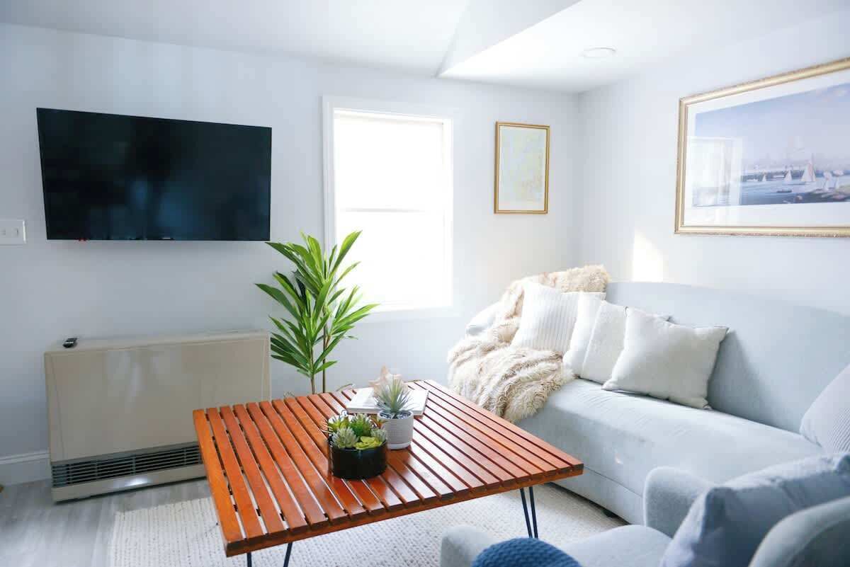 TV