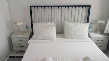 Chambre Double, vue ville | Wi-Fi gratuit