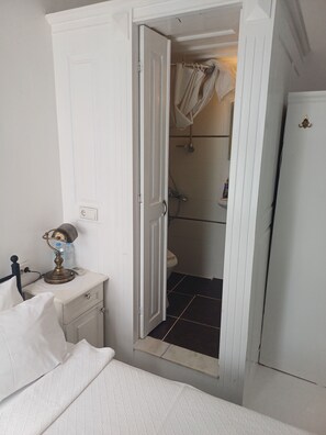 Double Room, City View | Free WiFi - Lunarya kulelikonak (Balıkesir)