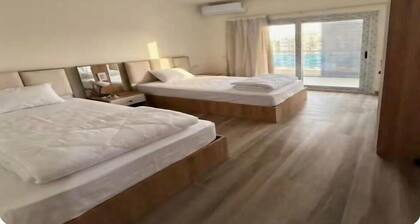 Chic Stays - Premium 3BR Alamein - Sea View