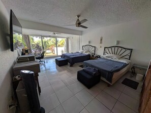 Room - Vrbo Property (Cancún)
