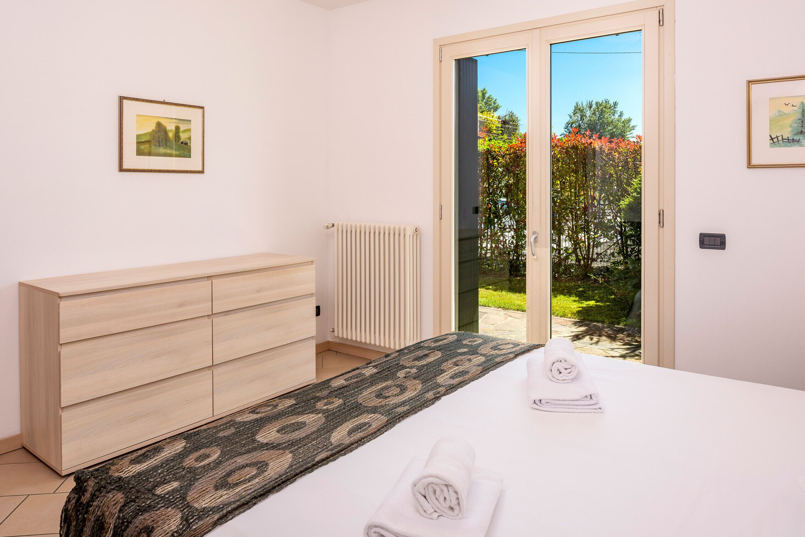 Wifi gratis y ropa de cama