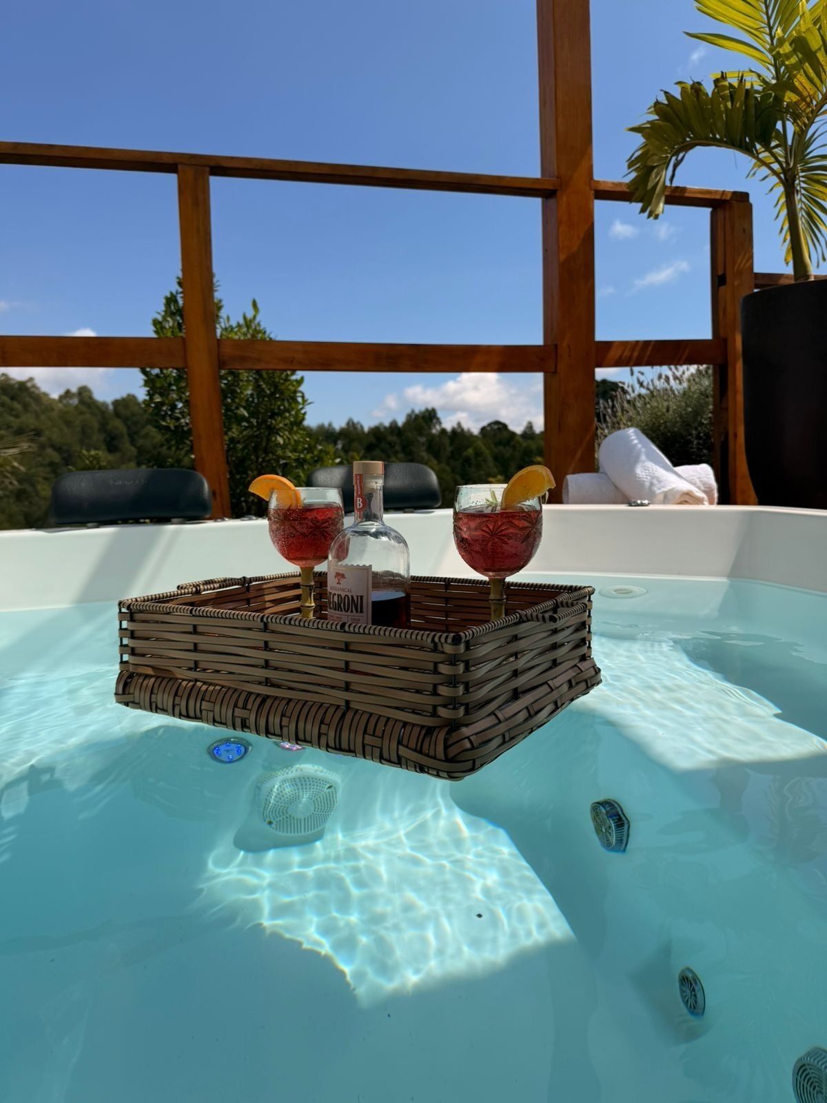 Bain à remous extérieur