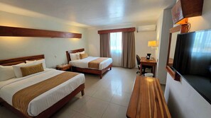 Quadruple Room - Hotel Riviera Tuxpan (Túxpam de Rodríguez Cano)