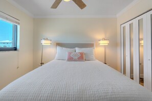Iron/ironing board, free WiFi, bed sheets - Carlos Pointe #126 - Endless Beach | Gulf-Front, Pool + Stunning Sunsets 🌅 (Fort Myers Beach)