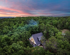 Exterior - Dreamy Wellness Retreat | Creekside + Hot Tub (Broken Bow)
