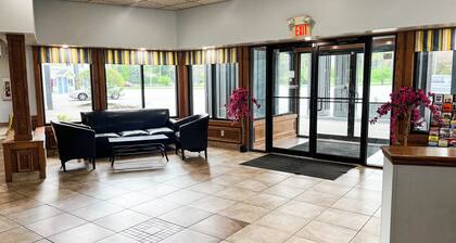 Studio 6 Suites – Tiffin, Oh