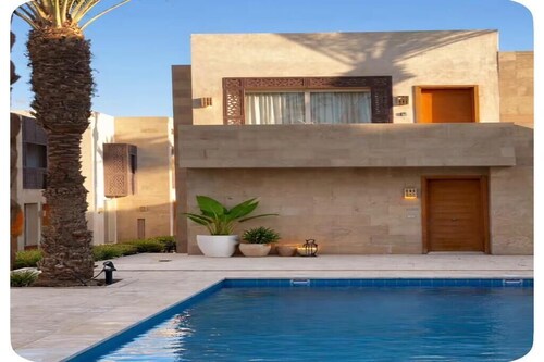 Chic Stays Gouna - 3BR Scarab Club Townhouse