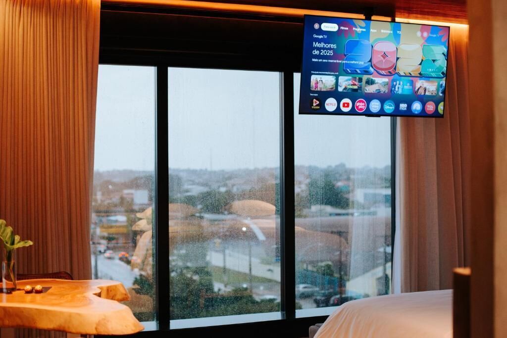 Presidential Suite, Balcony, City View | Desk, laptop workspace, soundproofing, iron/ironing board