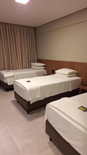 Deluxe Triple Room, City View | Spa - Catuai Hotel (Jaru)