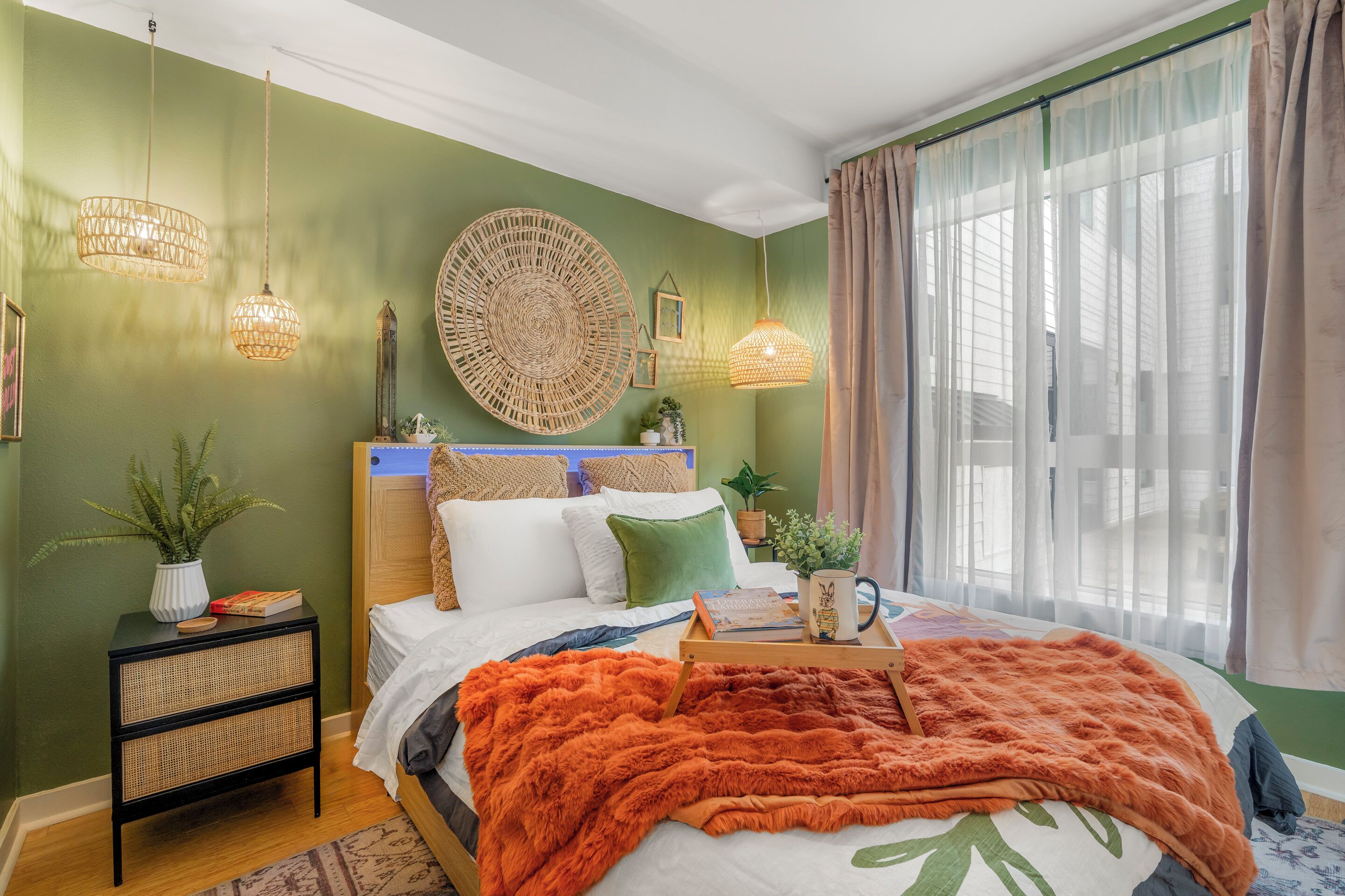 2 bedrooms, iron/ironing board, WiFi (free), bed sheets