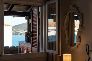 Apartment, 2 Bedrooms, Sea View | Bathroom - Casa Matilde con Patio by Wonderful Italy (Marinella)