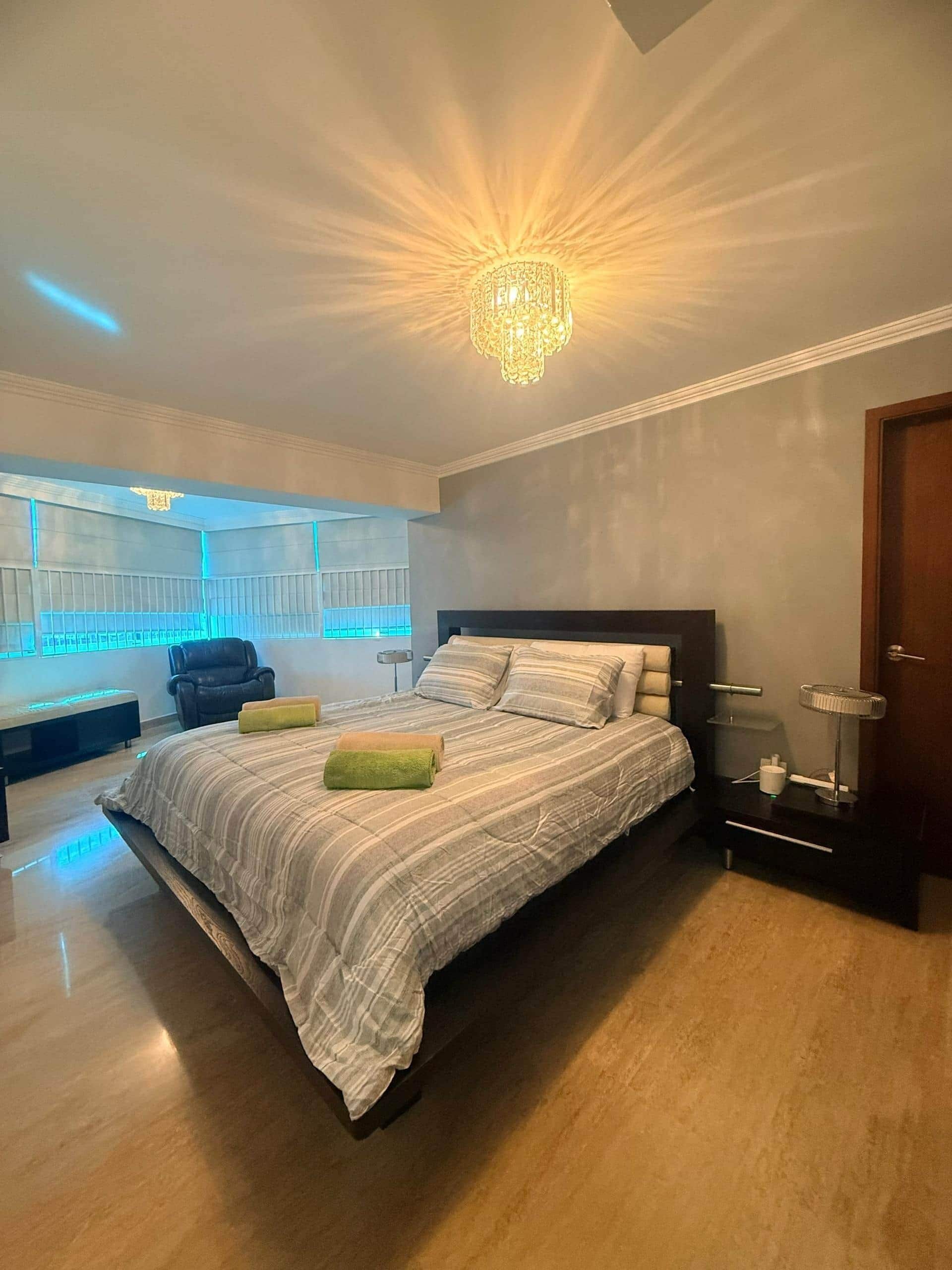 3 bedrooms, iron/ironing board, free WiFi