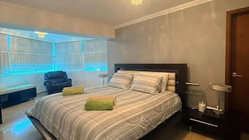 3 habitaciones, tabla de planchar con plancha y wifi gratis