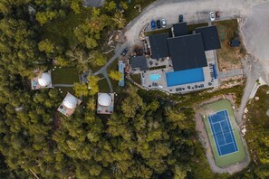 Tennis court
