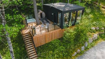 Loft (1 Bedroom) | Front of property