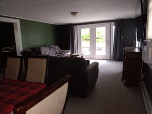 Interior - The Manor House a 6 Bedroom Home  68 Acres  3 Miles to Knoebels Amusement Resort (Elysburg)