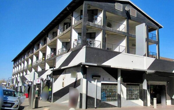 Exterior - Room-diamonds Apartment 212 (Johannesburg)