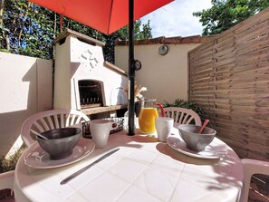 Terrace - Les mimosas by Interhome (Capbreton)
