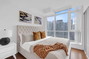 Free WiFi - The Summit Hotel - Toronto (Toronto)