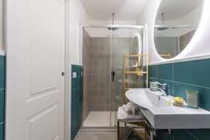 Apartment, Balcony, City View | Bathroom - La Palommella (Massa Lubrense)