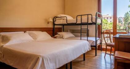 Unity affitta camere Padova RC12