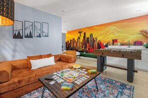 Games room - Obermiller House (Seattle)