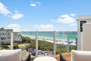 Property grounds - Grand Luxe on 30A | Gulf Views | Private Pool w/ Observation Deck (Santa Rosa Beach)