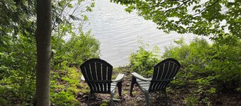 Cozy lakeside cabin on Lake Eden, Vermont