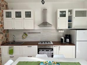 Unclassified image, 2 of 37, button - Euthalia zwischen Ätna und Taormina mit Pool und Jacuzzi by Interhome (Riposto)