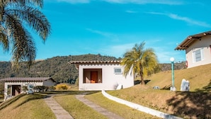Superior Double Room, Balcony, Garden View | Kawasan hartanah