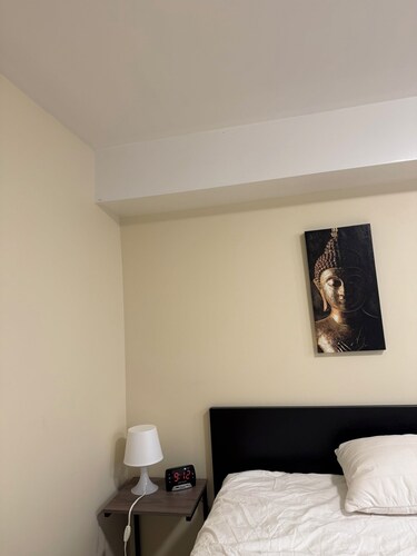 Cozy Modern studio Apt in Whitehorse Downtown