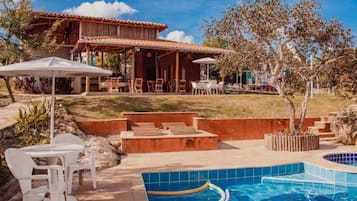 Piscina externa