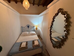 Iron/ironing board, WiFi, bed sheets - Holiday Home 'Cacela Inn 1' with Shared Terrace, Wi-Fi and Air Conditioning (Vila Nova de Cacela)