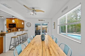 Dining - Cozy 3BR Oasis w/Pool- 8 min to Indian Rocks Beach (Largo)