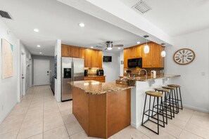 Fridge, microwave, oven, stovetop - Cozy 3BR Oasis w/Pool- 8 min to Indian Rocks Beach (Largo)