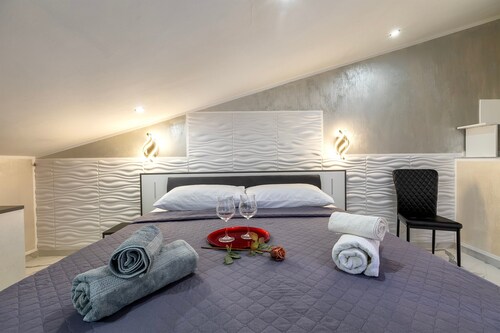 Room 'Camera Deluxe' with Wi-Fi and Air Conditioning