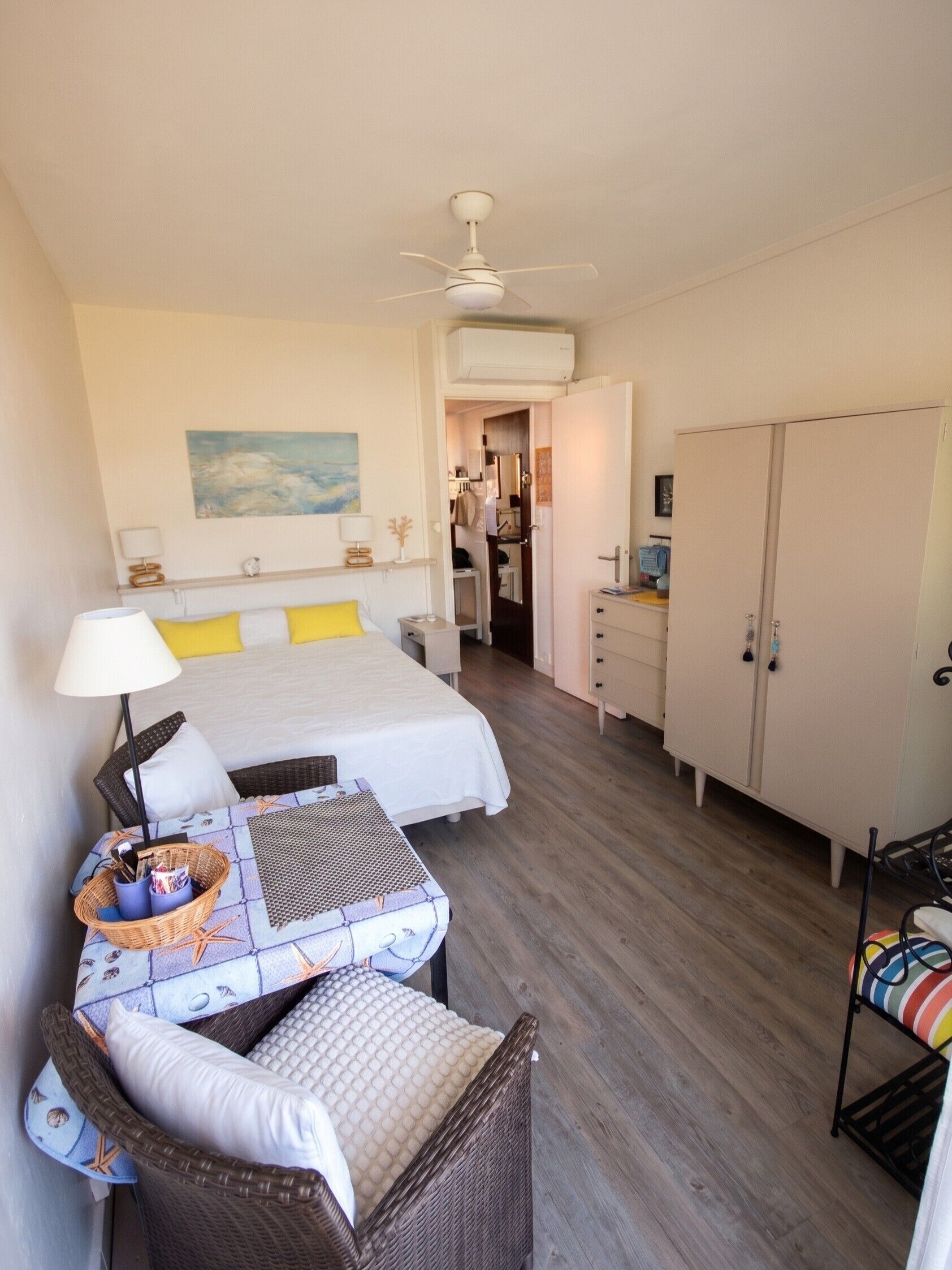 1 Schlafzimmer, Bügeleisen/Bügelbrett, WLAN, Bettwäsche