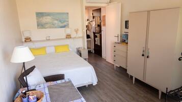 1 Schlafzimmer, Bügeleisen/Bügelbrett, WLAN, Bettwäsche