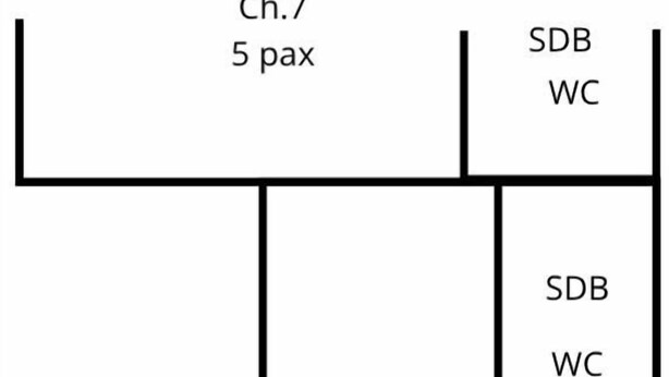 Plànol d'una planta amb dues habitacions etiquetades com a Ch.7 i Ch.6, amb el nombre de places especificat per a cadascuna.