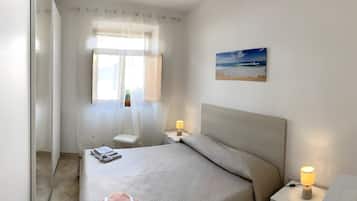 2 chambres, fer et planche Ă repasser, Wi-Fi, draps fournis