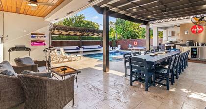 Villa Sunset by Glam Homes