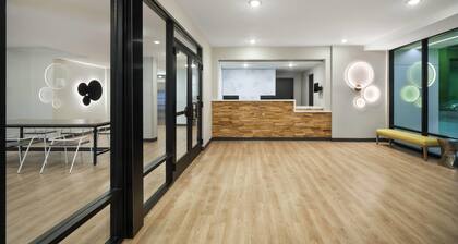 Echo Suites Extended Stay By Wyndham Savannah Pooler