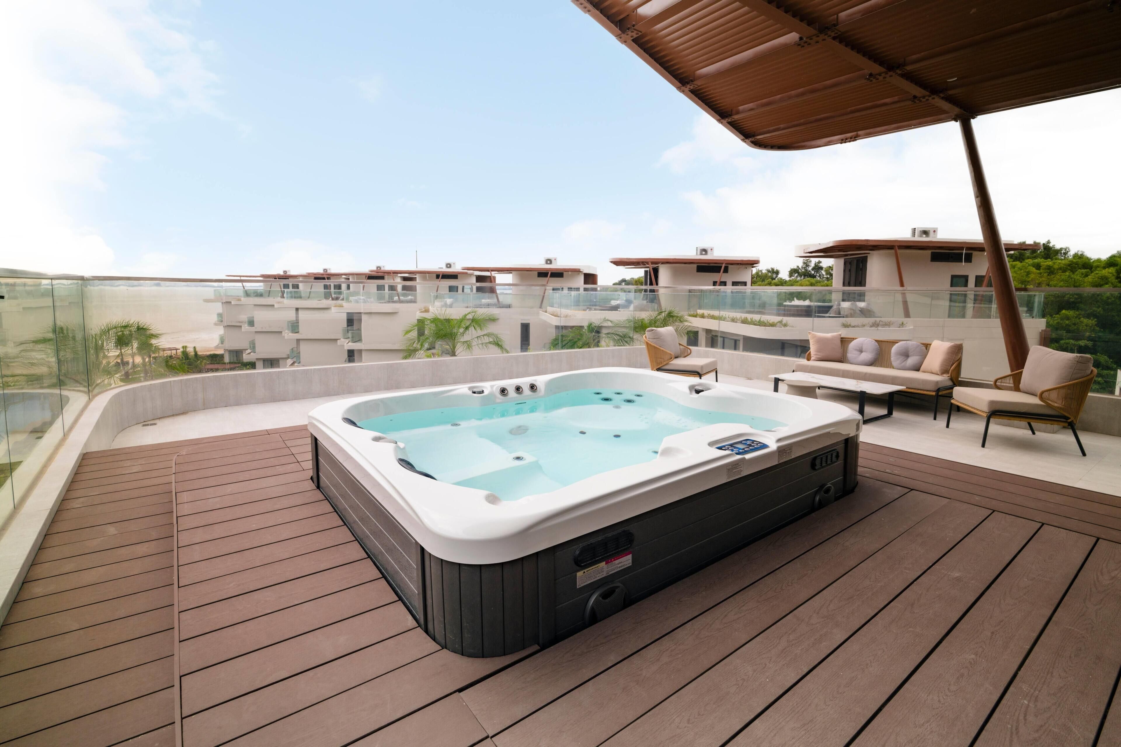 Suite, Multiple Beds (Residential)