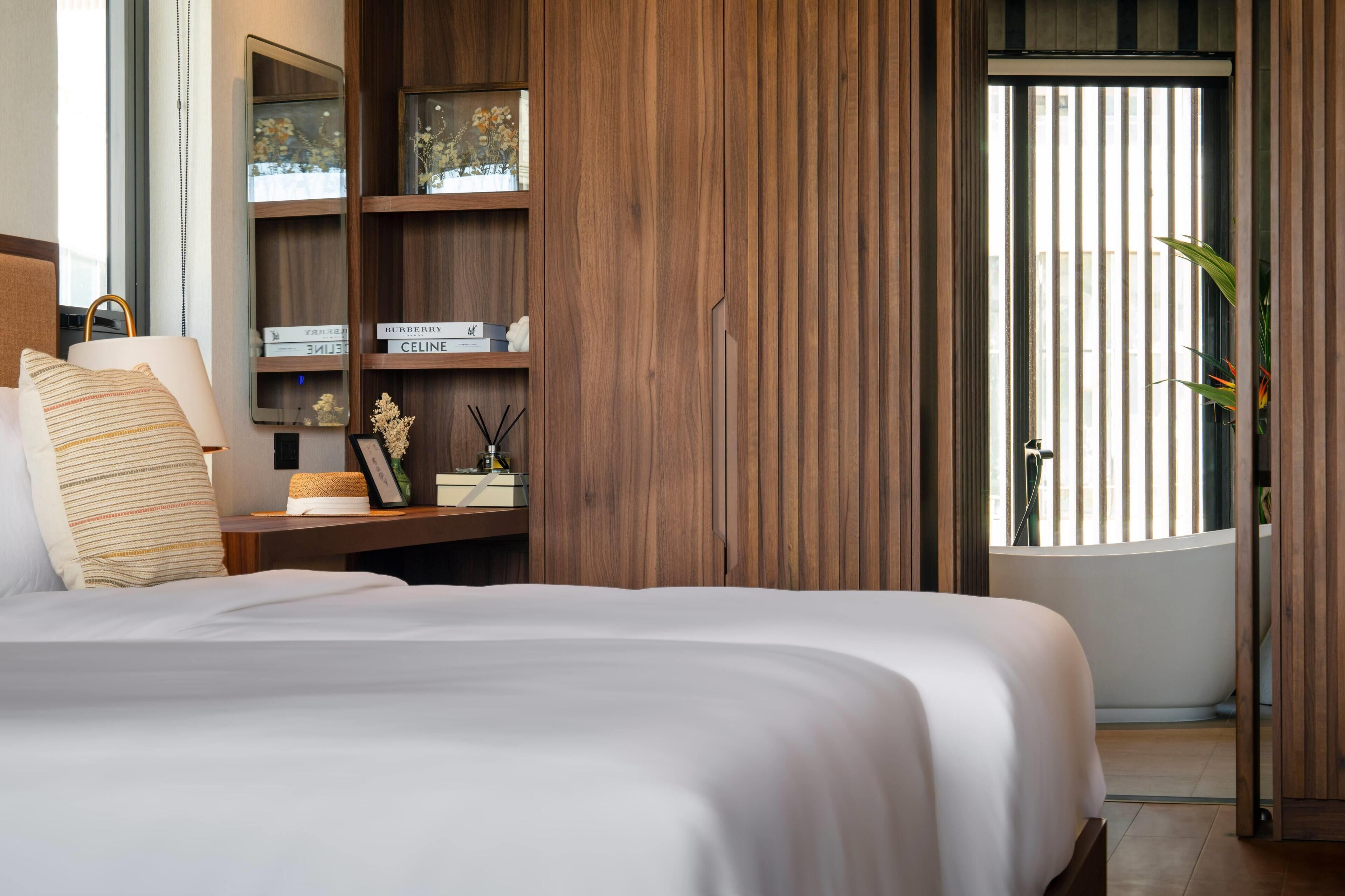 Suite, plusieurs lits (Residential) | Literie de qualité supérieure, articles gratuits dans le mini-bar